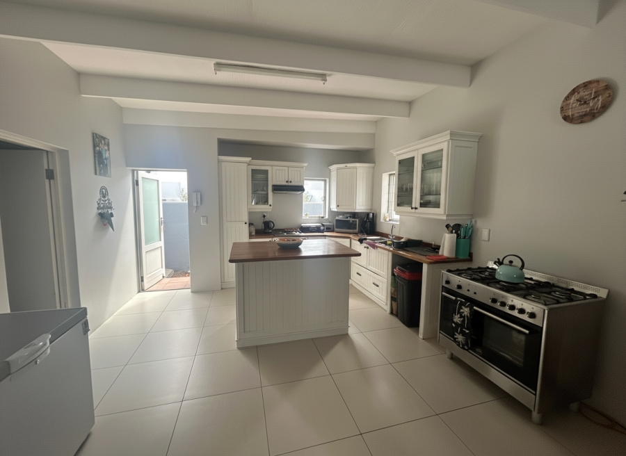 3 Bedroom Property for Sale in Bredasdorp Western Cape